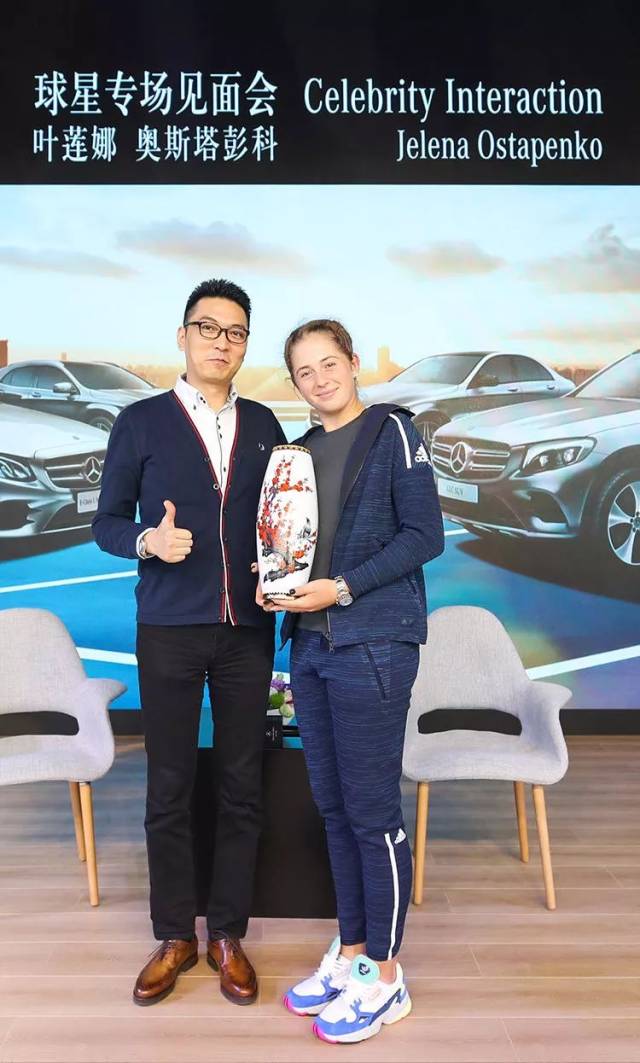 他在有限的 他在有限的