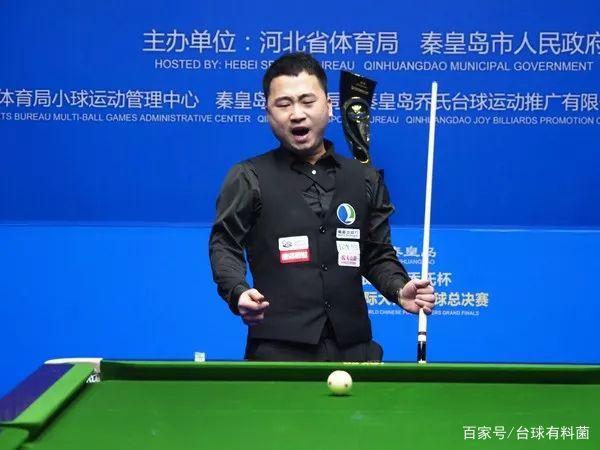 在水翼风筝 在水翼风筝